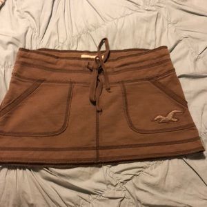 Hollister mini skirt size small